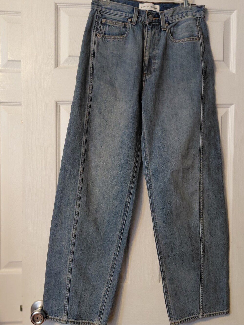 Aritzia Denim Forum 90s Seamed Hi Rise Barrel Jeans Size 28 Medium Wash